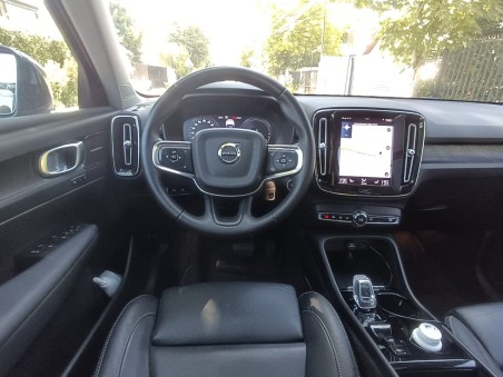 VOLVO XC40 T5 R-DESIGN RECHARGE HYBRID FWD AT 5P 2023