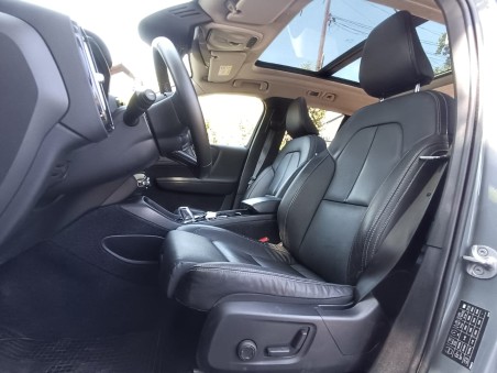 VOLVO XC40 T5 R-DESIGN RECHARGE HYBRID FWD AT 5P 2023