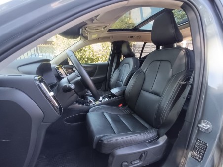 VOLVO XC40 T5 R-DESIGN RECHARGE HYBRID FWD AT 5P 2023