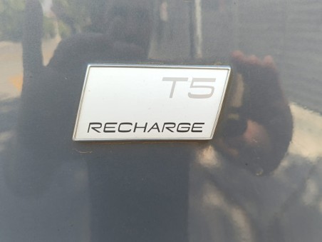 VOLVO XC40 T5 R-DESIGN RECHARGE HYBRID FWD AT 5P 2023