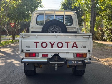TOYOTA LANDCRUISER SERIE 79 2023