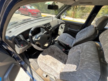 MITSUBISHI L200 2.4 BENCINERA 2002