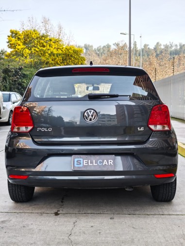 VOLKSWAGEN POLO HIGHLINE 1.6 2016