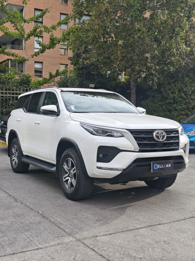 TOYOTA FORTUNER 2.7 2023