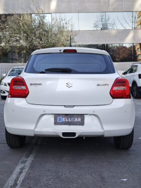 SUZUKI SWIFT GLX 2021