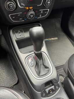 
										JEEP COMPASS LATITUDE 2020 full									