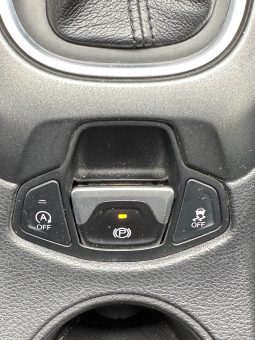 
										JEEP COMPASS LATITUDE 2020 full									