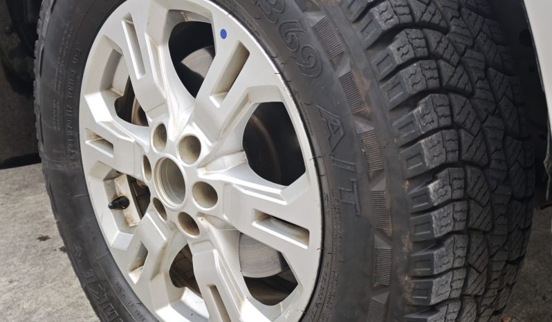 
								NISSAN NAVARA XE 4×4 AT 2024 full									