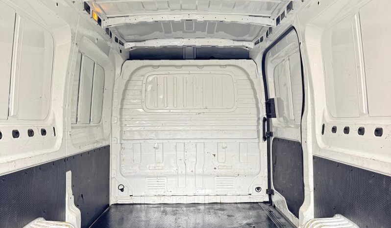 
								MAXUS DELIVER 9 CARGO L2H2 2022 full									