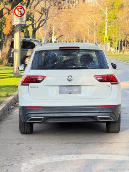 VOLKSWAGEN TIGUAN COMFORTLINE 2018