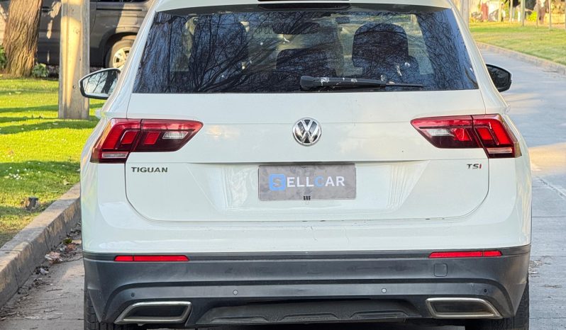 
								VOLKSWAGEN TIGUAN COMFORTLINE 2018 full									